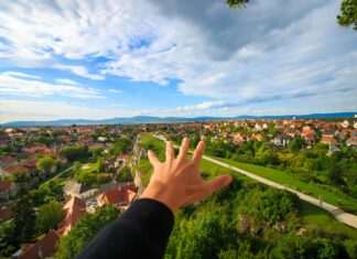 Bella Vista Property Owners Association: Unlocking Community Benefits