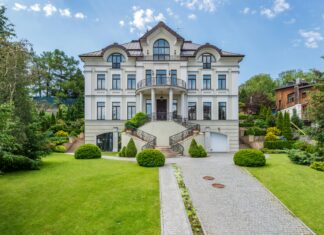 Symmetric Property of Equality: Unlocking Its Secrets in Math